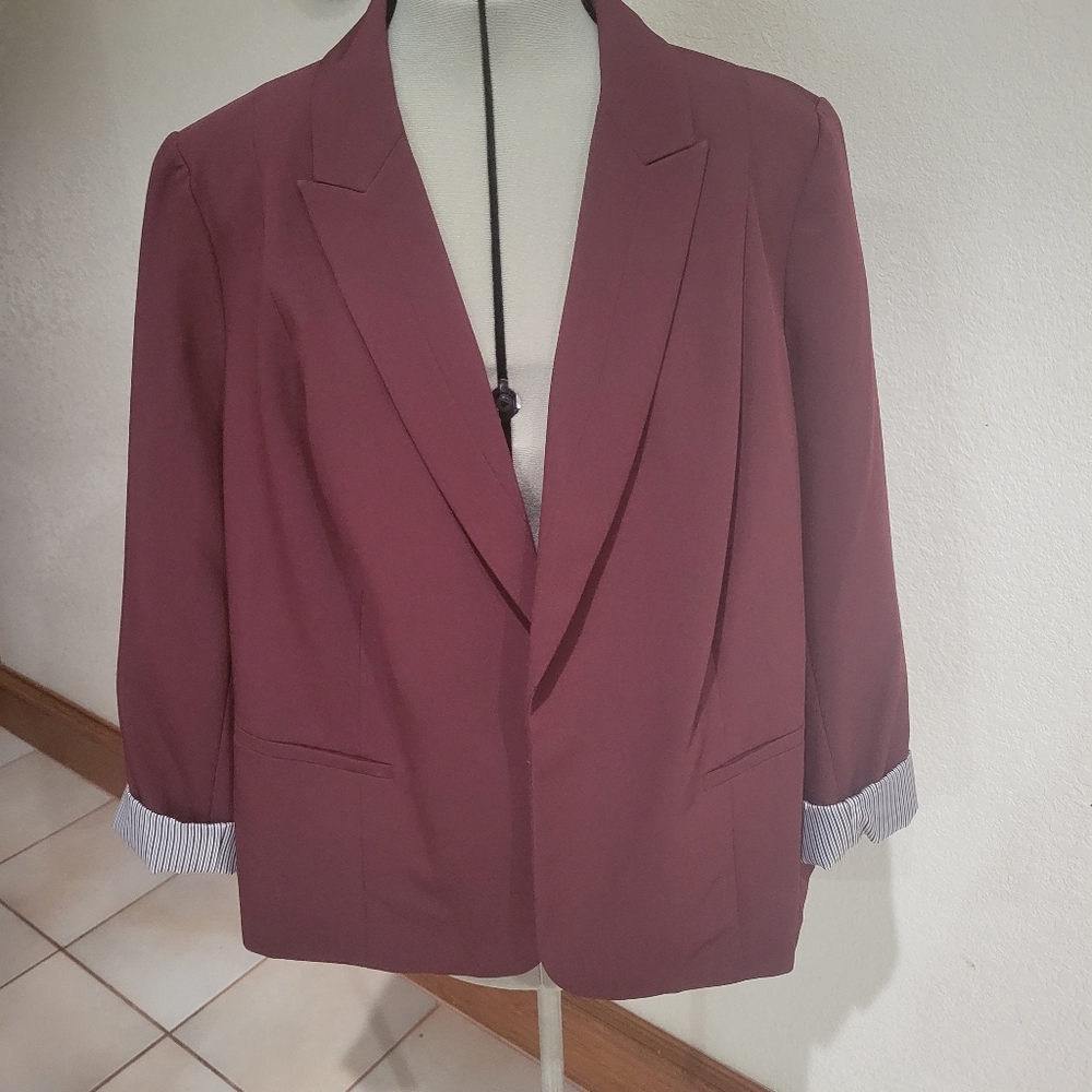 Worthington 3X Burgundy Blazer NWT